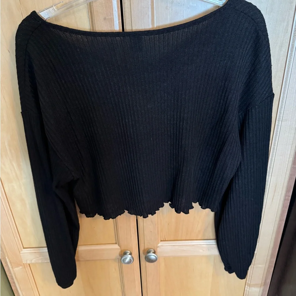 SHEIN Black Ribbed Off Shoulder Crop Top